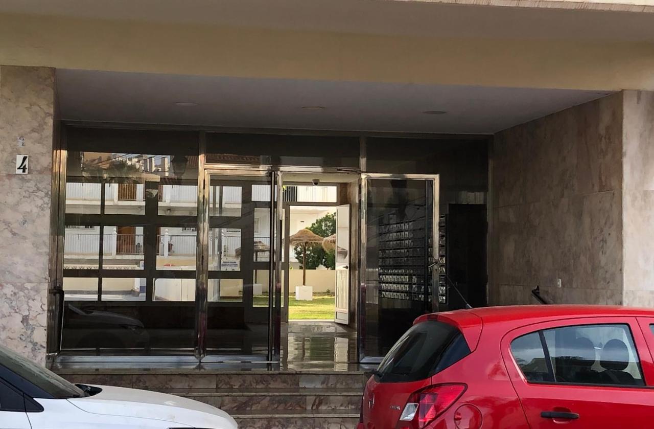 Apartamento Totalmente Reformado Con Piscina Y Jardines Al Lado De La Playa De La Carihuela Torremolinos Zewnętrze zdjęcie