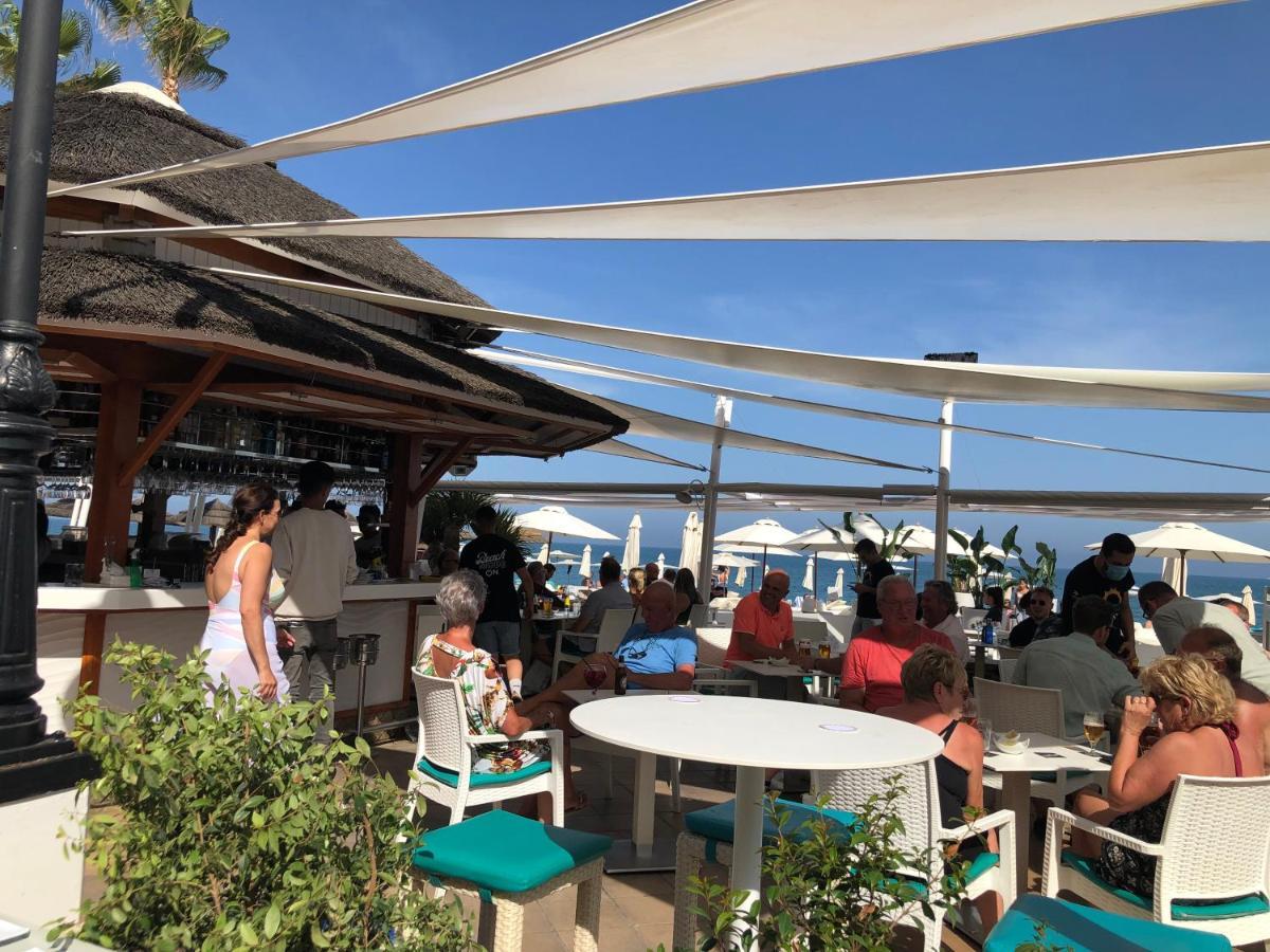 Apartamento Totalmente Reformado Con Piscina Y Jardines Al Lado De La Playa De La Carihuela Torremolinos Zewnętrze zdjęcie